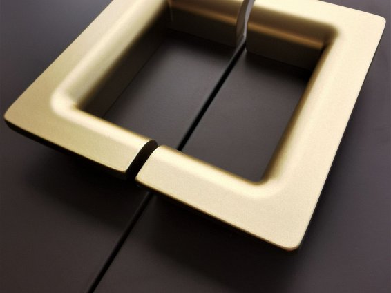 WMN334 ручка-кнопка 64 мм половина квадрата латунь galver